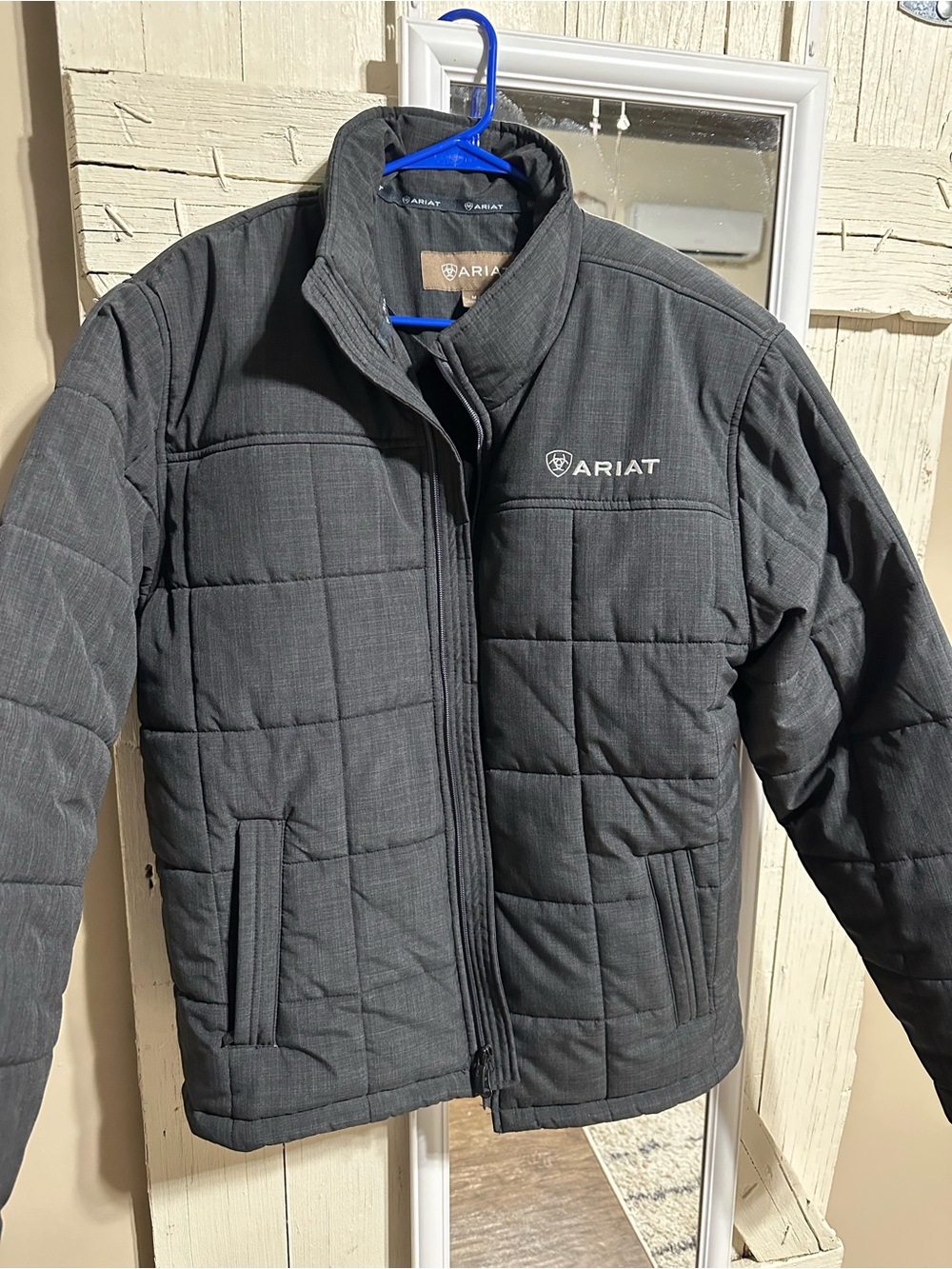 Ariat Men's Quilted Puffer Jacket - Charcoal